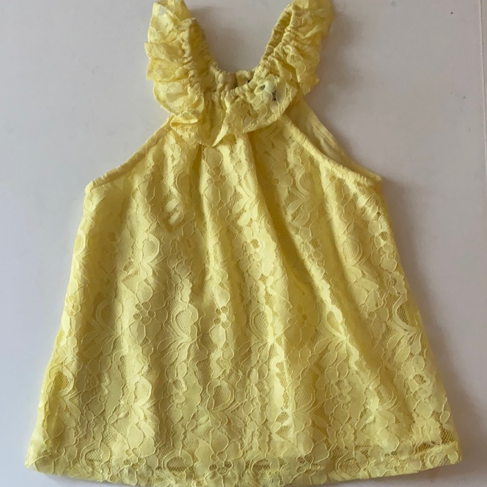 Girls sleeveless yellow laced Tank top  size 14/16